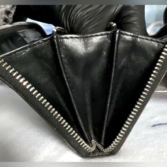 BURBERRY Smoke Check / Nova Check Plaid Leather Zip Around Wallet - Picture 7 of 11